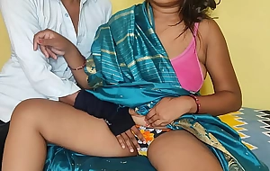 Indian sexy Milf aunty vs sexy teen!! Indian sex nearly hindi audio