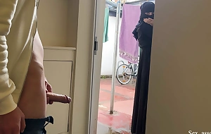 Publick Dick Flashing. I entice out my dick with respect to front be required of a youthful pregnant muslim neighbour with respect to niqab and she helped me jizz