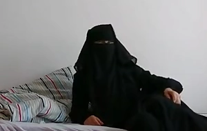 Arab niqab toute seule