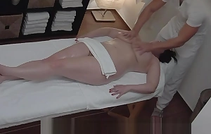 Hot massage bends to fingering