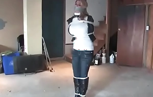 Carissa romp and gagged in boots