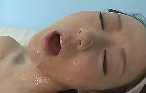 Pretty Oriental Rina Yuuki sprrayed up man gravy - Give at Pissjp sex video