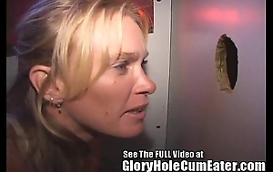 Sexy milf takes all cummers bareback air yon an obstacle gloryhole